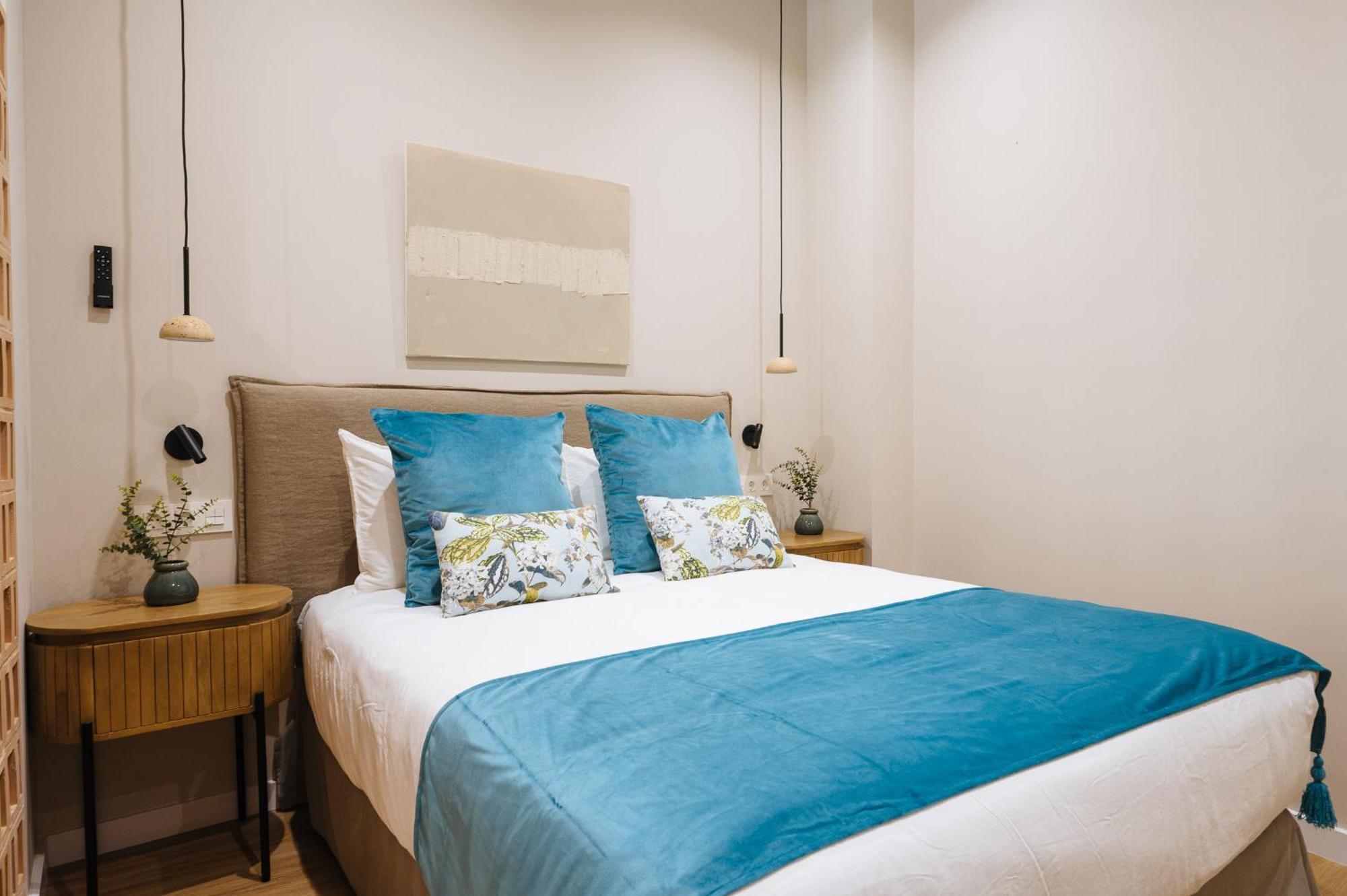 New Hostly Alameda Apartments Sevilla Eksteriør bilde