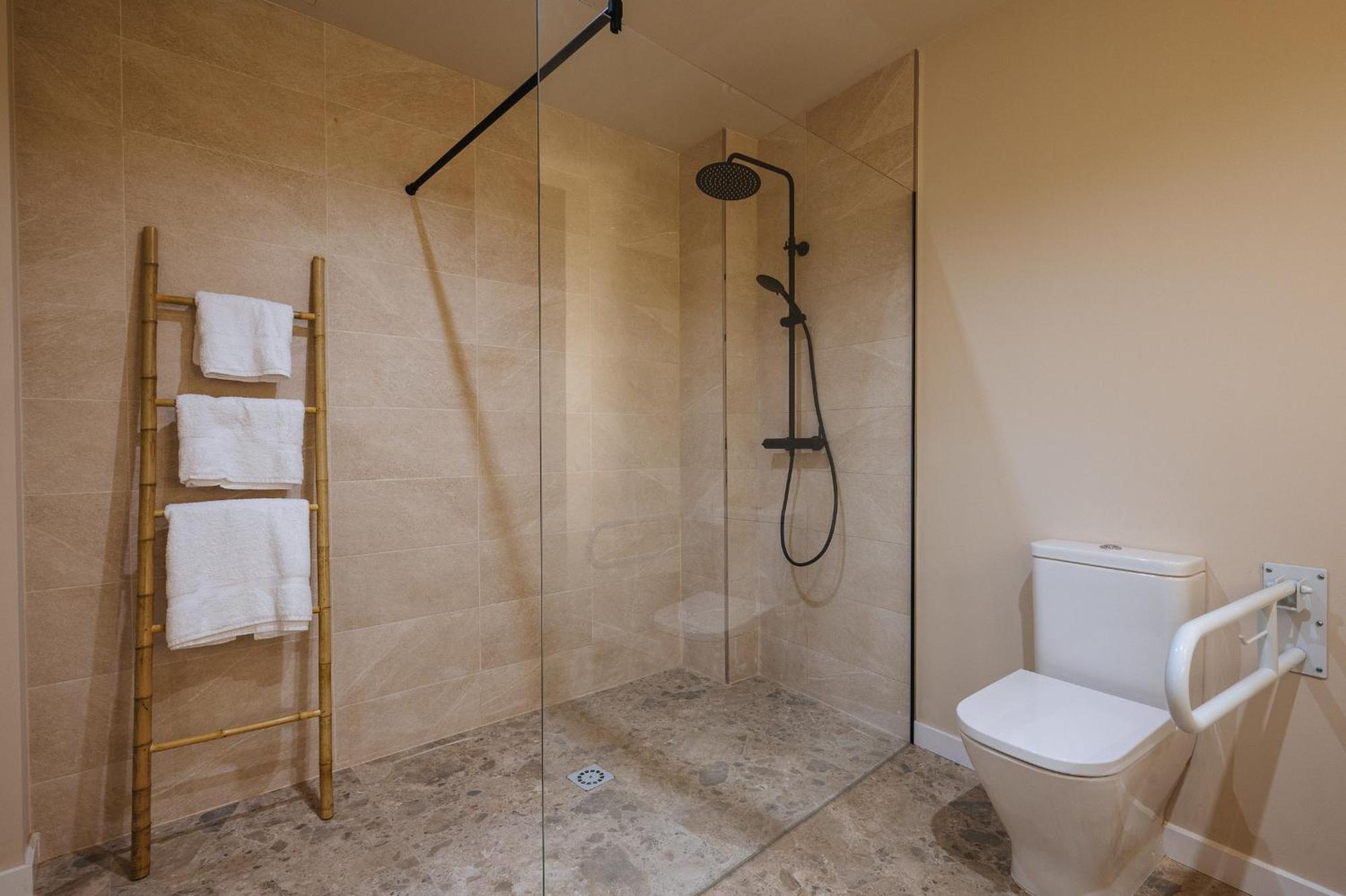 New Hostly Alameda Apartments Sevilla Eksteriør bilde